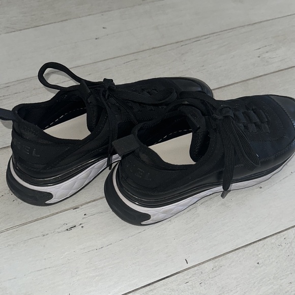 Chanel Trail Track Runner Sneakers - Picture 5 of 7